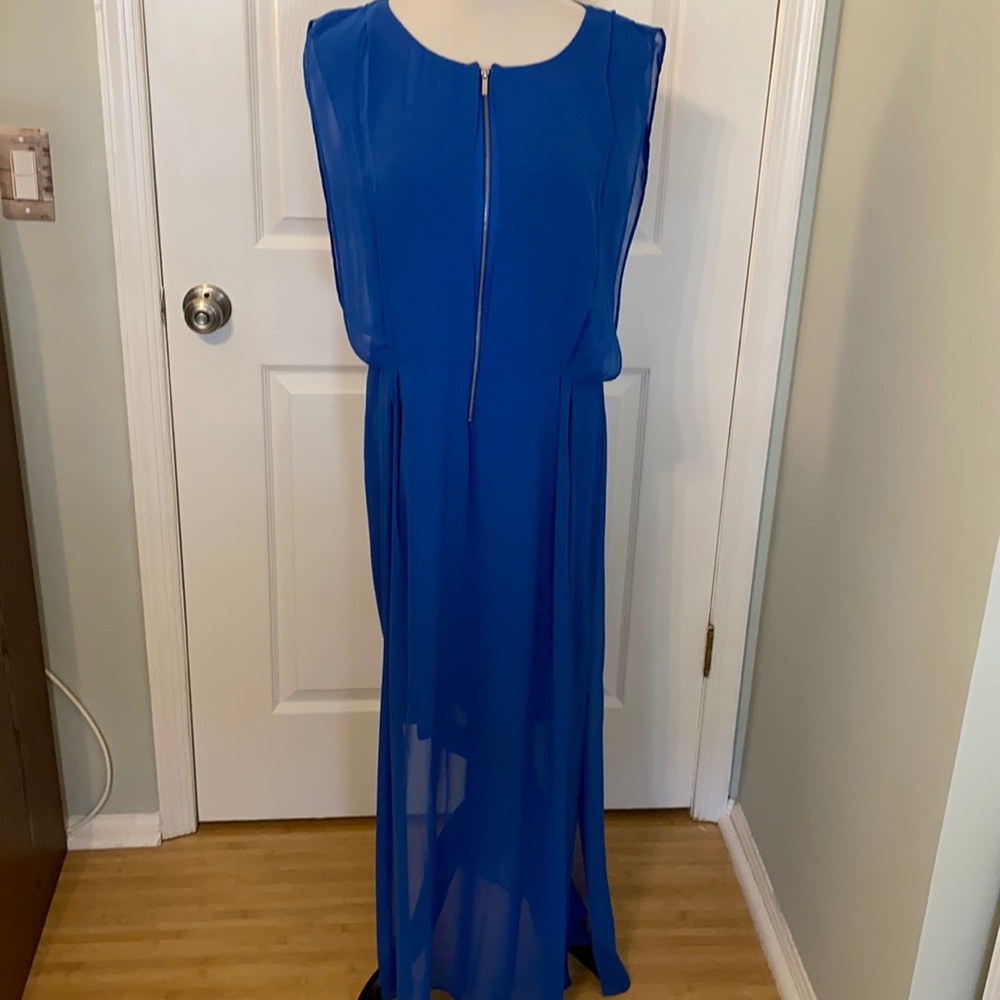 Blue dress